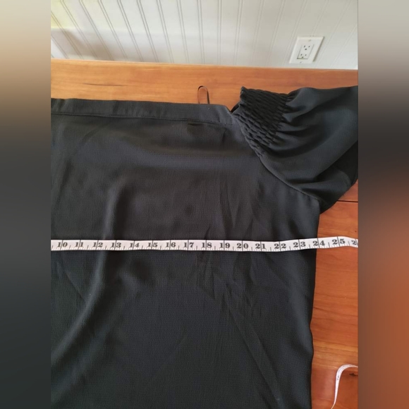 Kismet Black, off the shoulder, blouse size XL - Picture 9 of 10